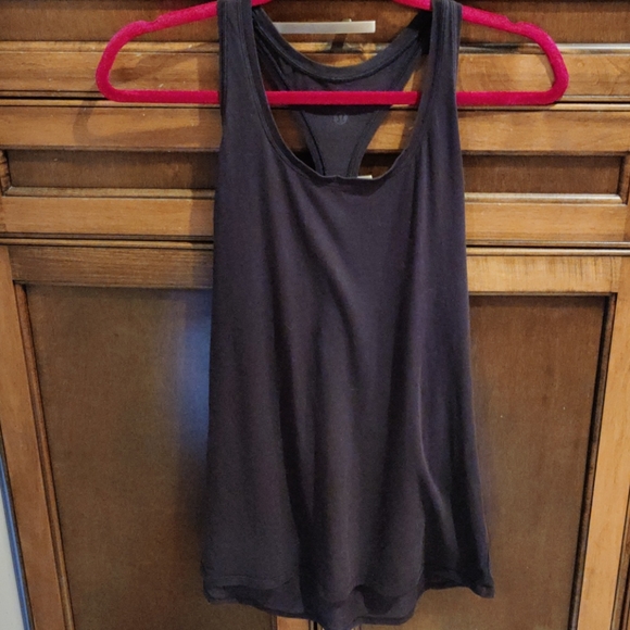 Lululemon Yogi Racerback IV

Black - Picture 3 of 3